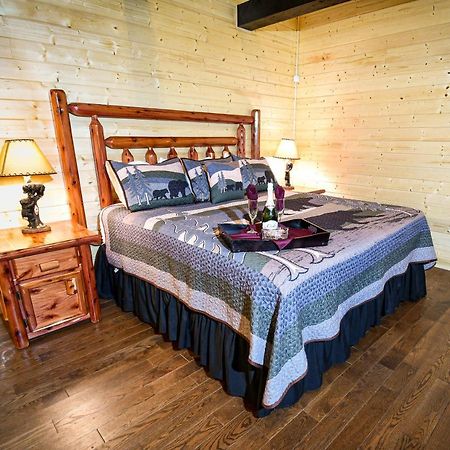 Вілла Gatlinburg - Honeymoon Hideaway Екстер'єр фото