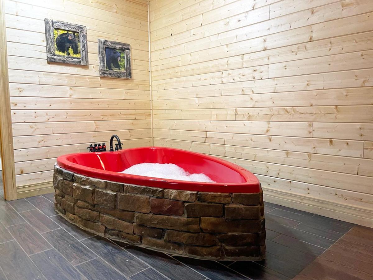 Вілла Gatlinburg - Honeymoon Hideaway Екстер'єр фото