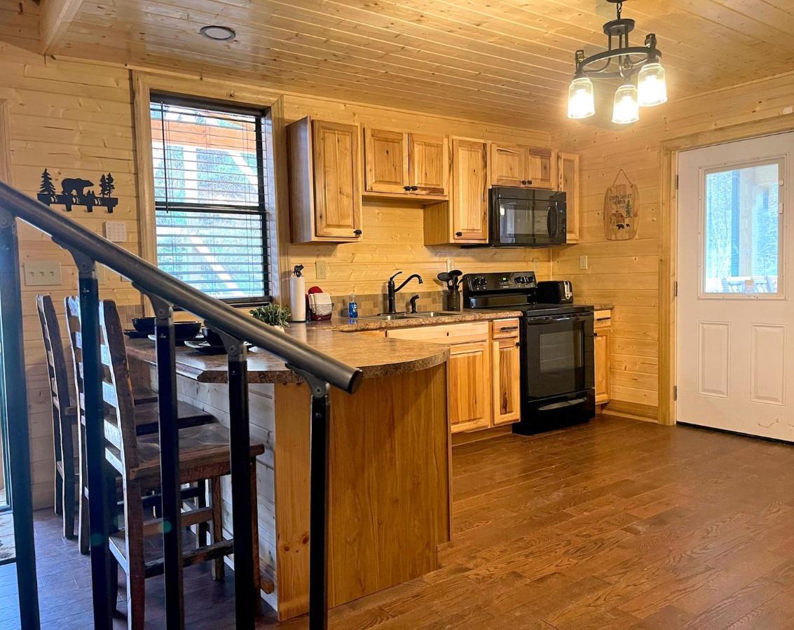 Вілла Gatlinburg - Honeymoon Hideaway Екстер'єр фото