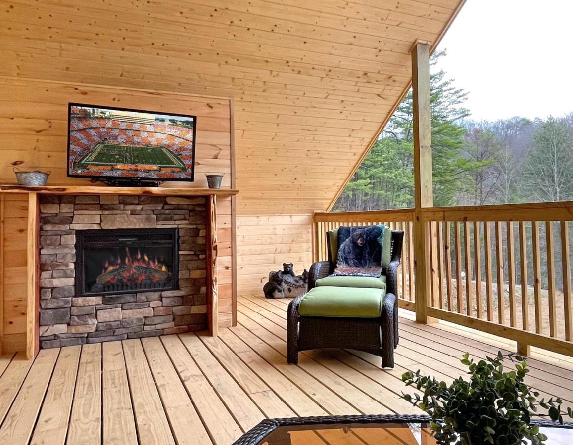 Вілла Gatlinburg - Honeymoon Hideaway Екстер'єр фото