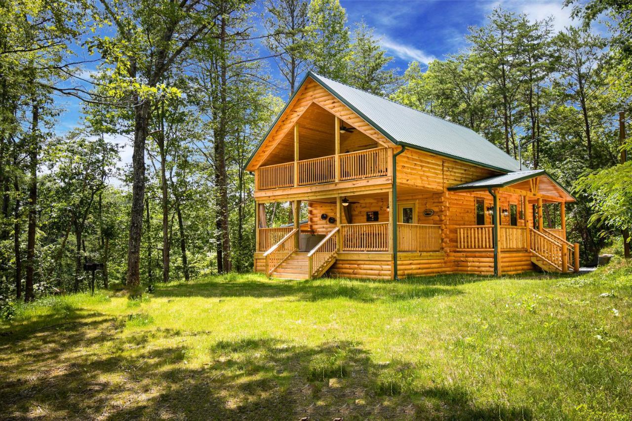Вілла Gatlinburg - Honeymoon Hideaway Екстер'єр фото