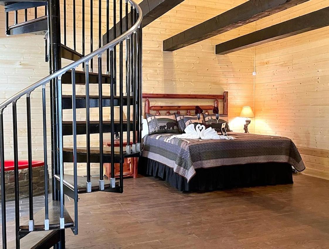 Вілла Gatlinburg - Honeymoon Hideaway Екстер'єр фото