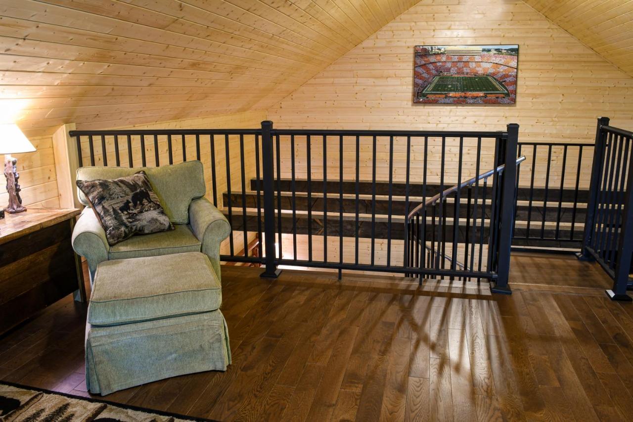 Вілла Gatlinburg - Honeymoon Hideaway Екстер'єр фото
