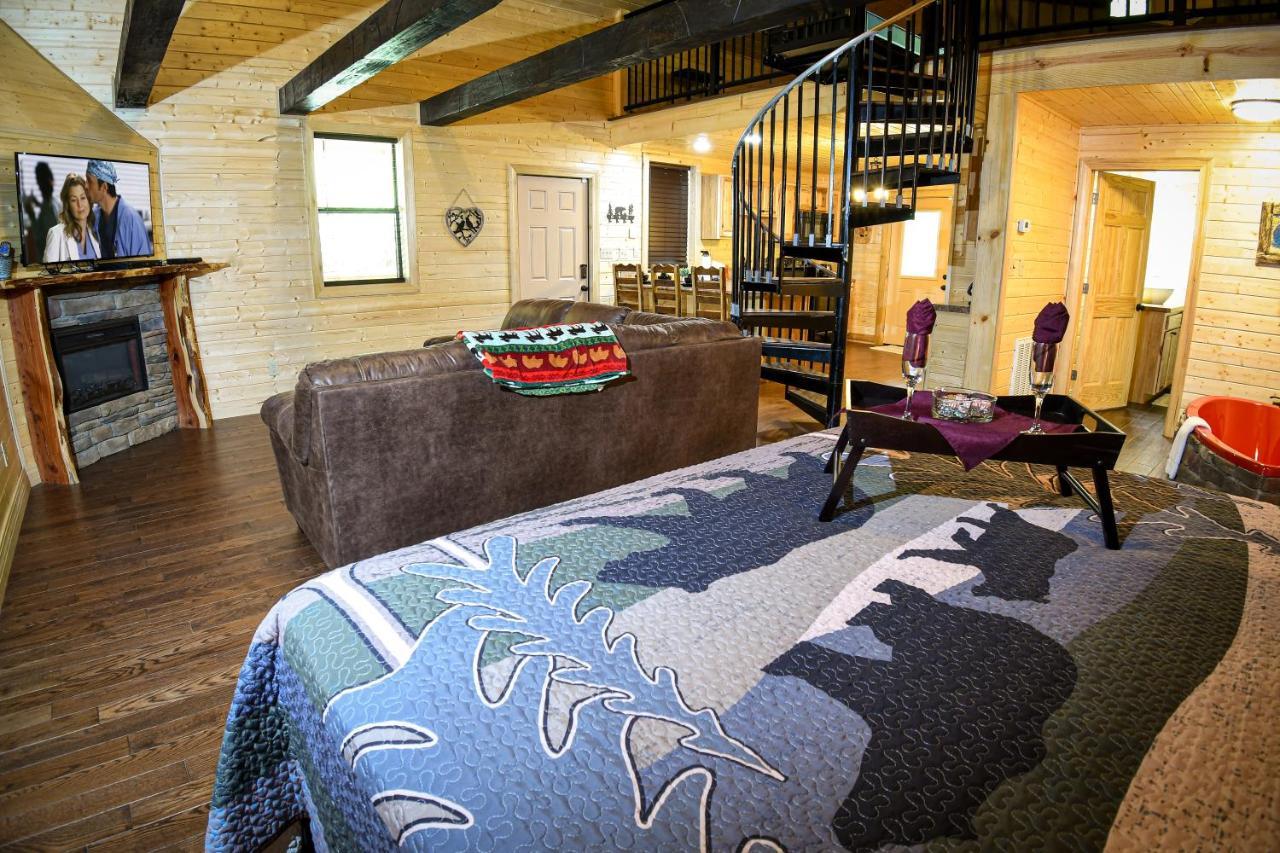 Вілла Gatlinburg - Honeymoon Hideaway Екстер'єр фото